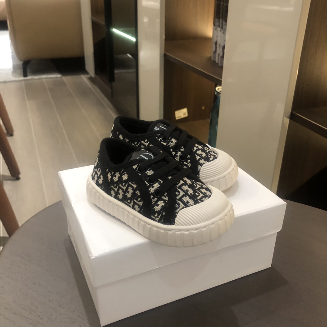 Shoes Kids - vstockx