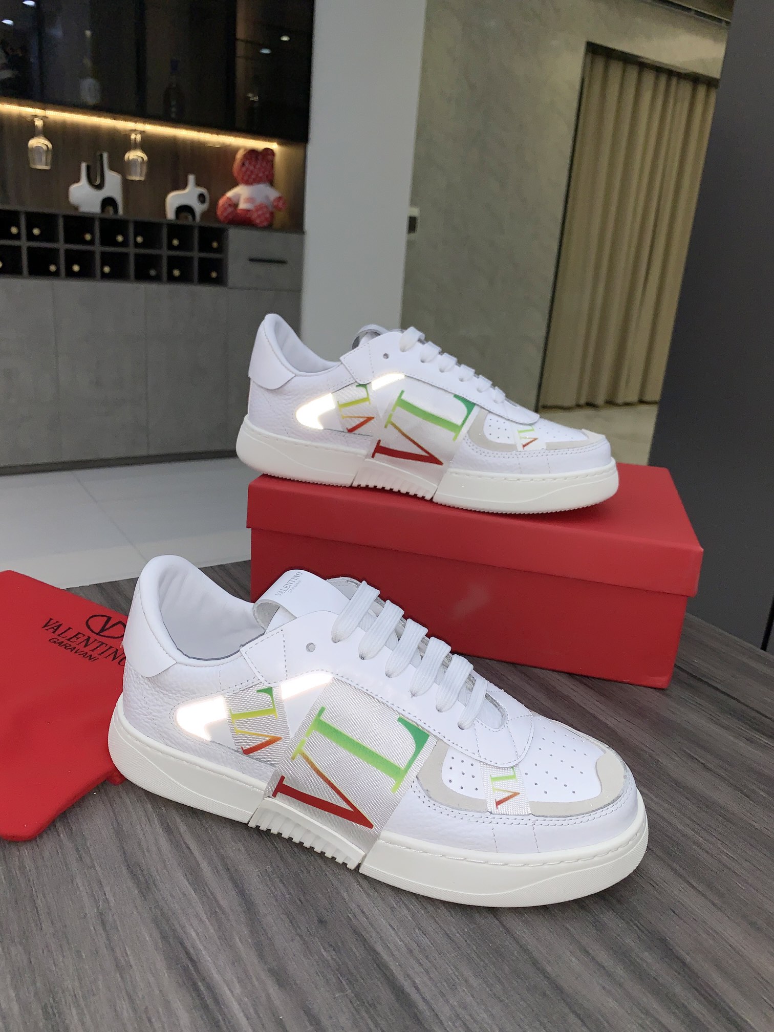 Valentino Garavani VL7N low-top sneakers 11 - vstockx
