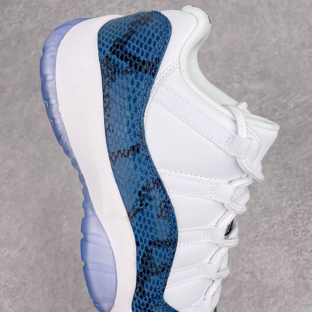 Jordan 11 Retro Low Snake Navy (2019) - vstockx