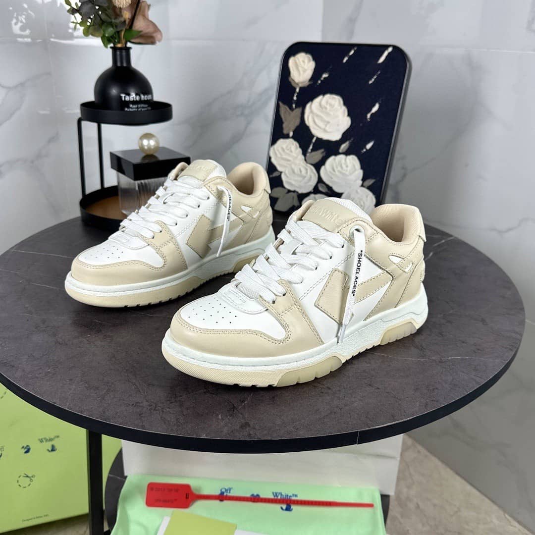 OFF-WHITE Out Of Office OOO Low Tops light beige white - vstockx