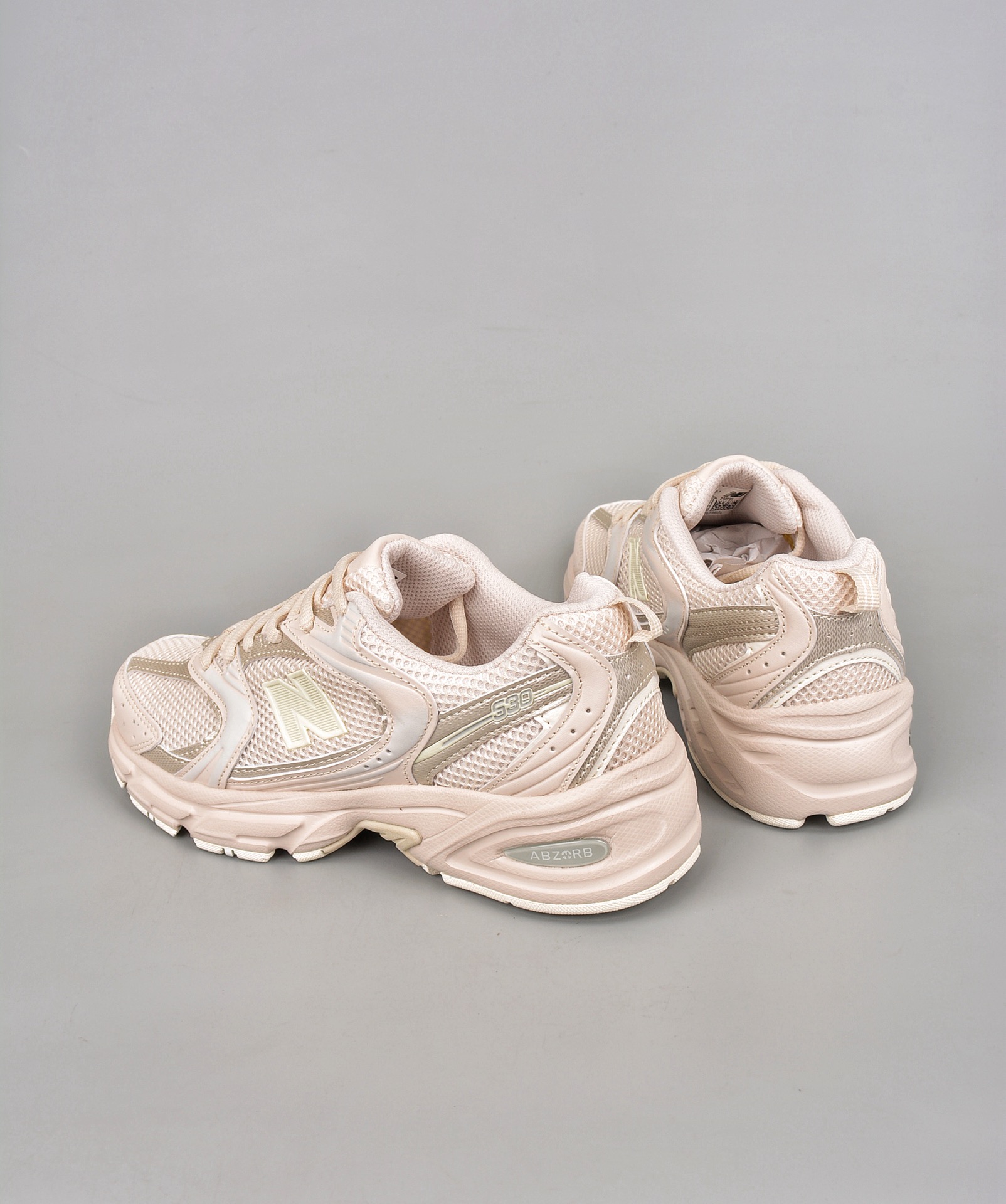 New Balance 530 Sneaker 6 - vstockx