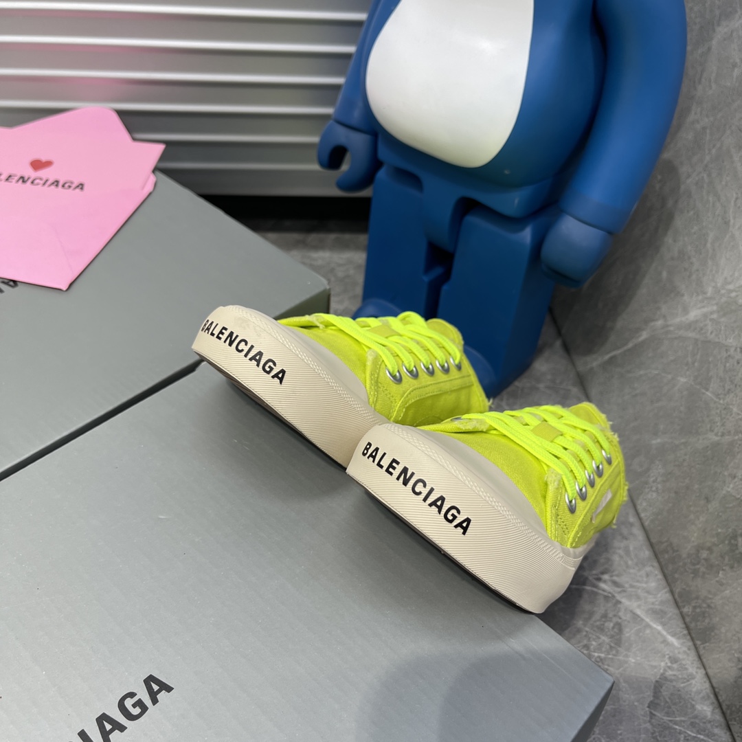 Balenciaga Paris Sneaker 2 - vstockx