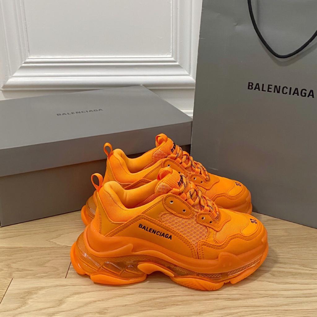 Balenciaga Triple S Clear Sole Orange - vstockx