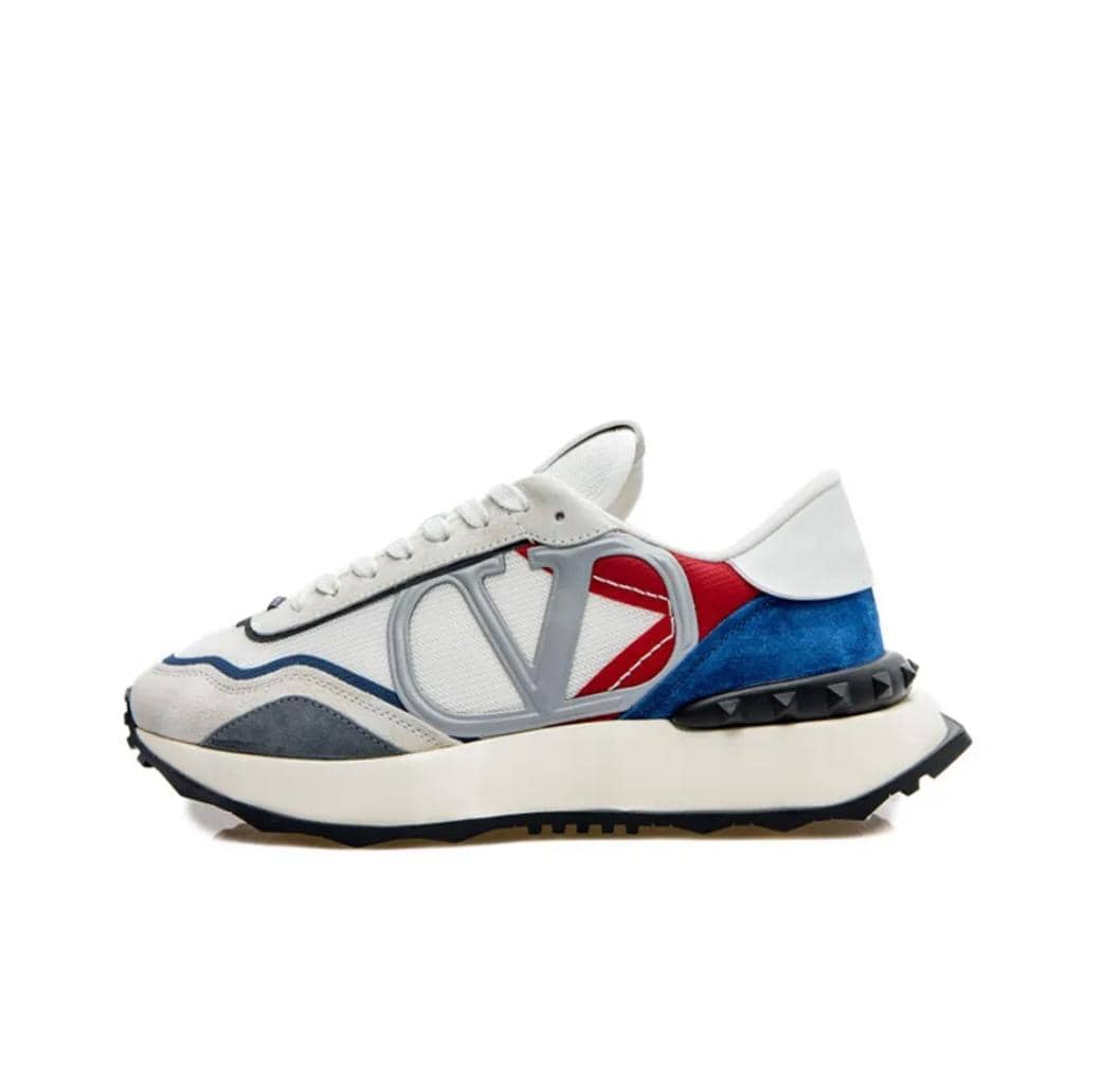 Valentino Garavani Vlogo Pace low-top sneaker in split leather, fabric and calfskin - vstockx