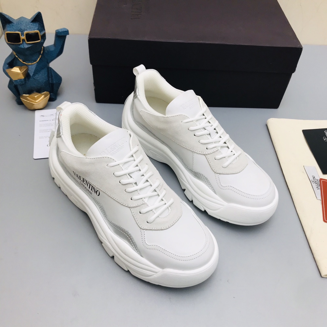 Valentino Garavani Gumboy low-top sneakers 19 - vstockx