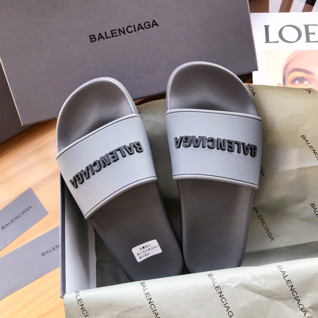 Balenciaga Slides 2 - vstockx