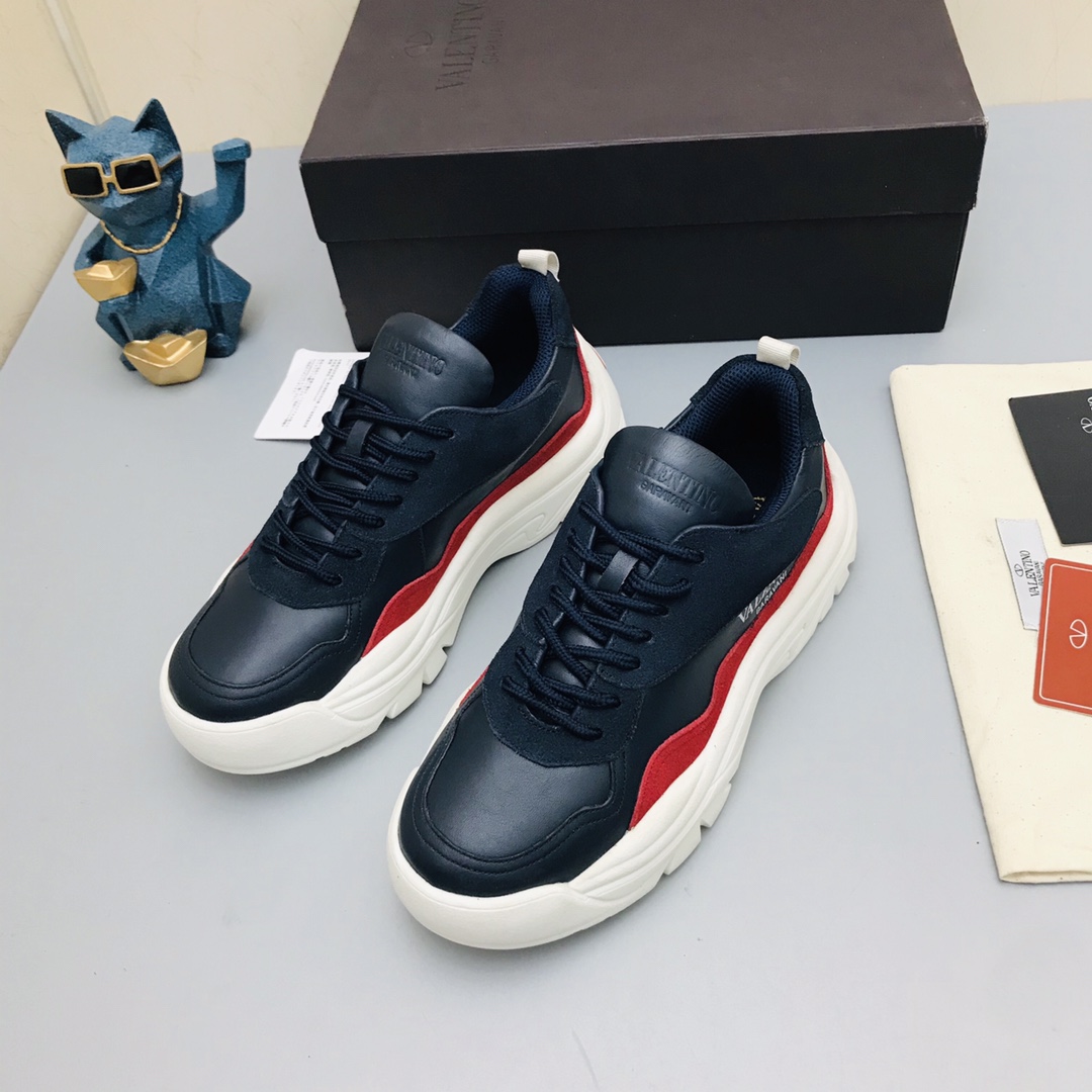 Valentino Garavani Gumboy low-top sneakers 16 - vstockx