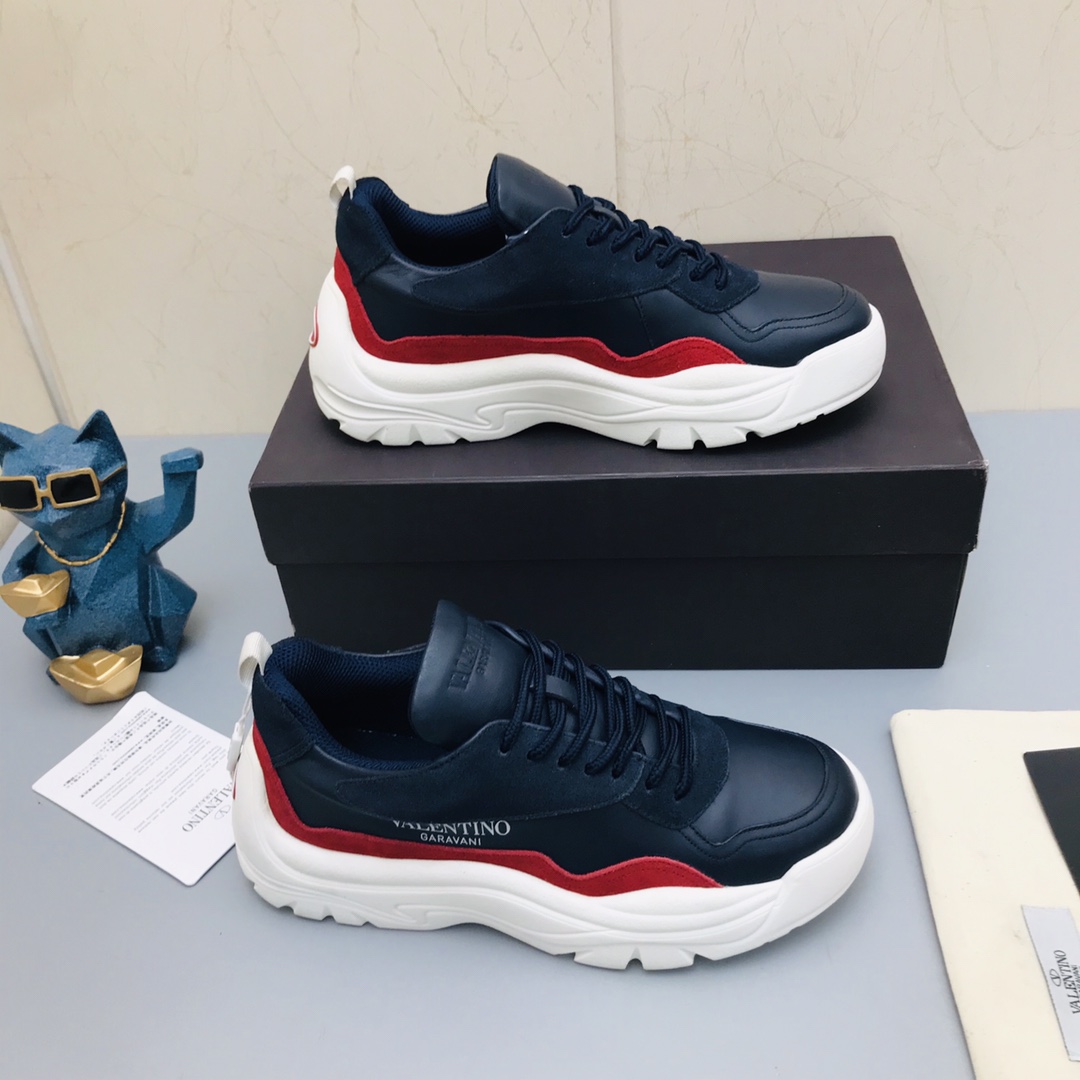Valentino Garavani Gumboy low-top sneakers 16 - vstockx