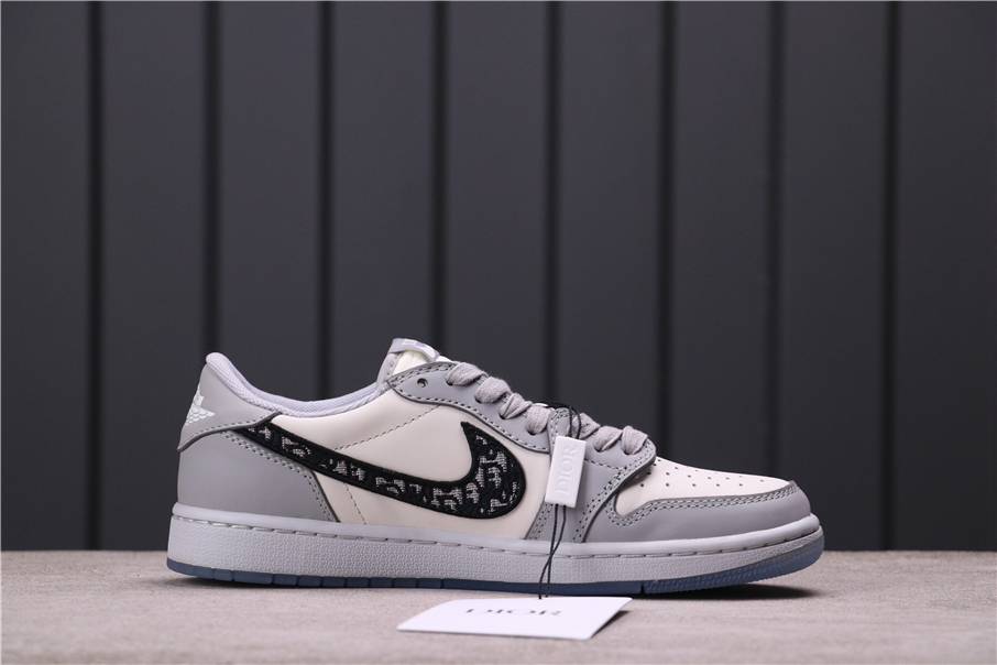 Jordan 1 Retro Low Dior - vstockx