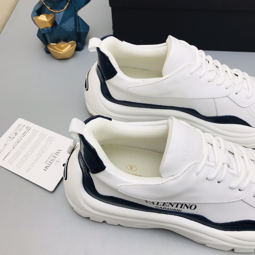 Valentino Garavani Gumboy low-top sneakers 21 - vstockx