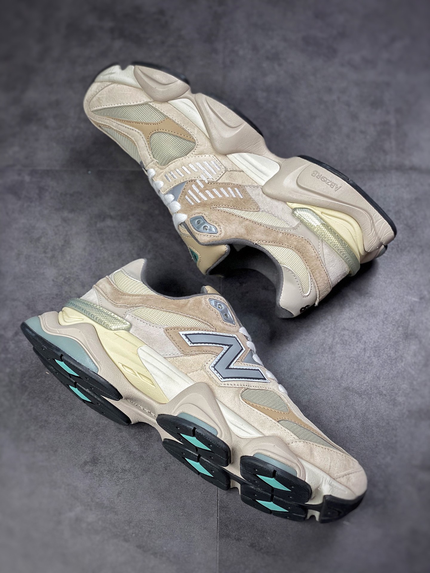 New Balance 9060 Sea Salt - vstockx