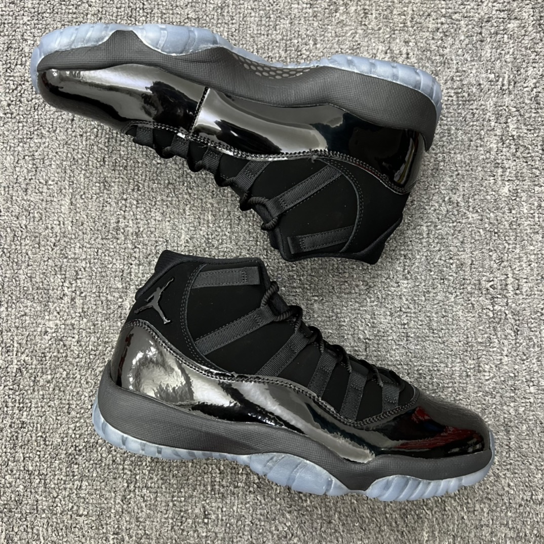 Jordan 11 Retro Cap and Gown - vstockx