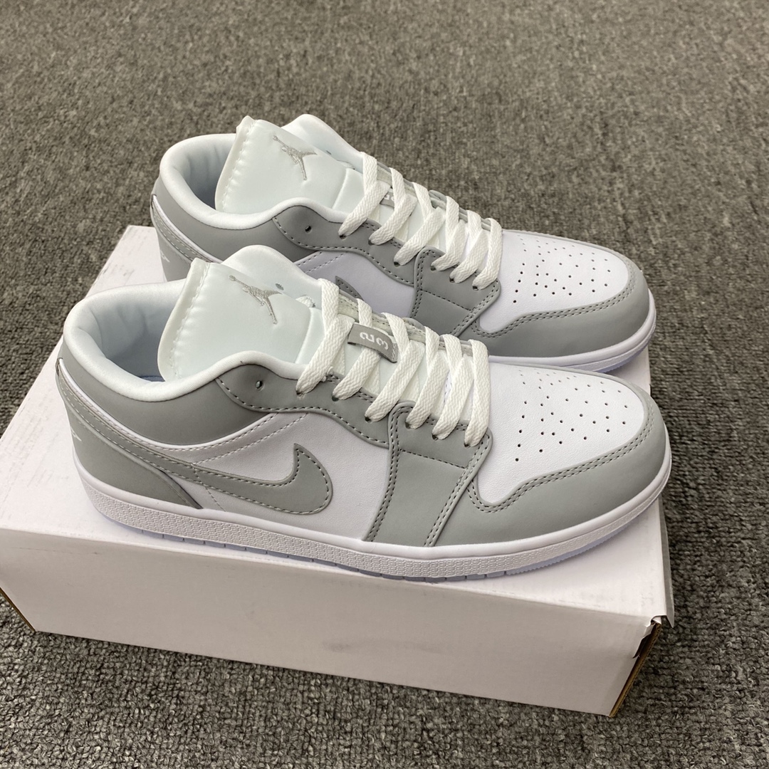 Jordan 1 Low Wolf Grey (W) - vstockx