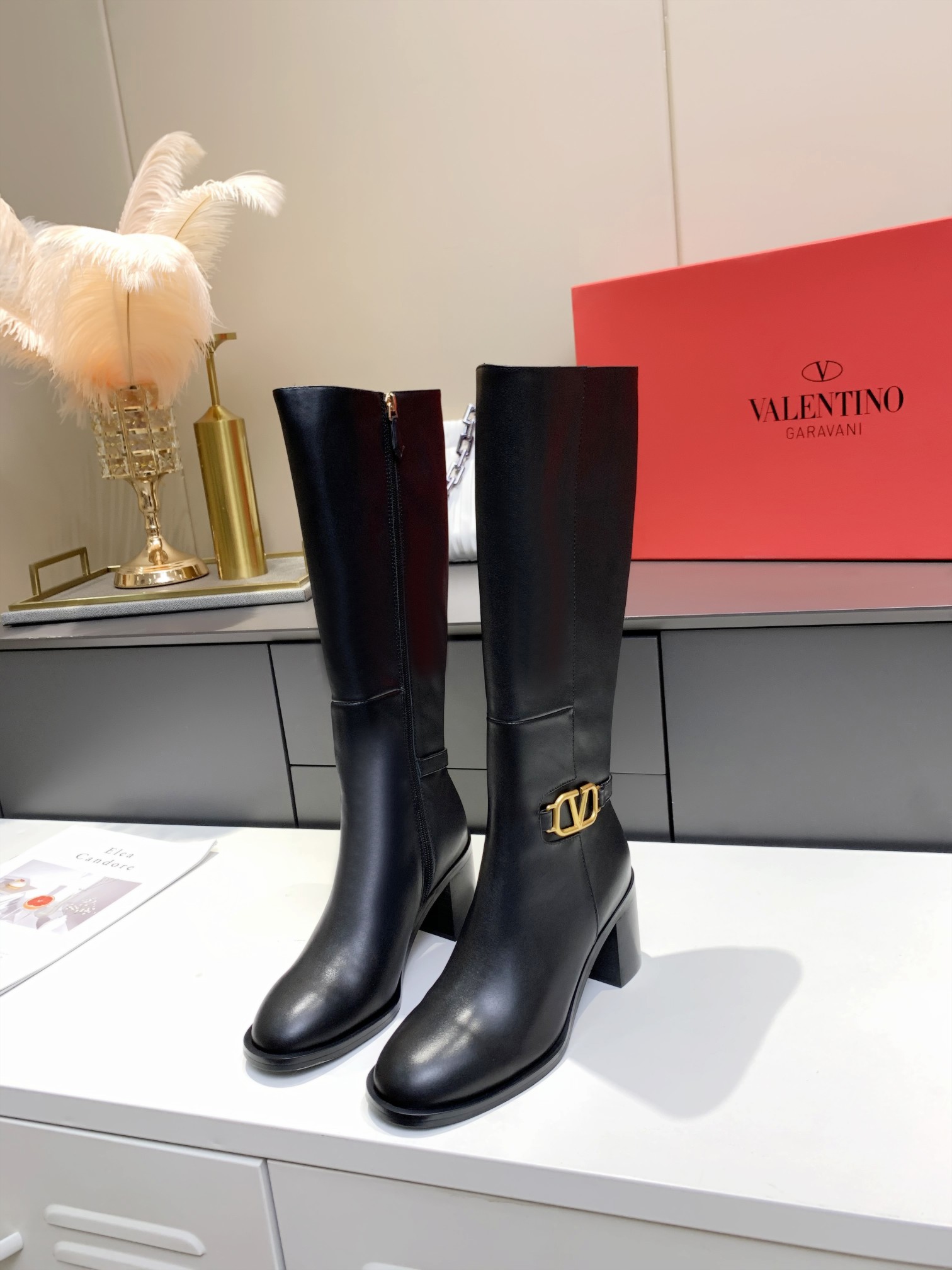 VALENTINO GARAVANI Roman Stud BOOT WOMEN 25 - vstockx