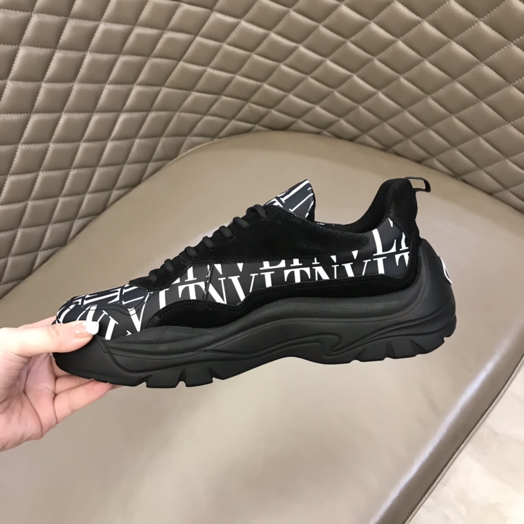 Valentino Garavani Gumboy low-top sneakers 13 - vstockx