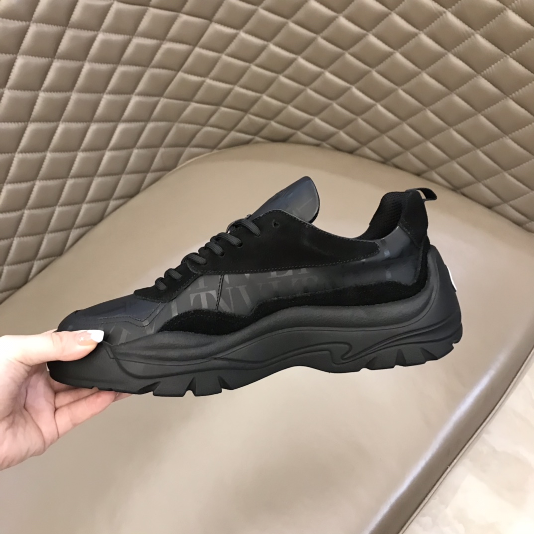 Valentino Garavani Gumboy low-top sneakers 12 - vstockx