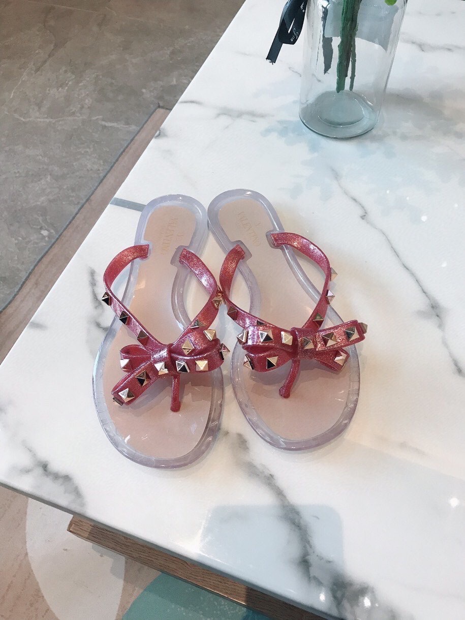 VALENTINO GARAVANI Rockstud WOMEN 35 - vstockx