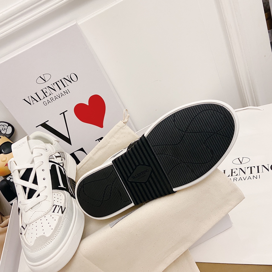VALENTINO GARAVANI VL7N WOMEN Sneaker 4 - vstockx