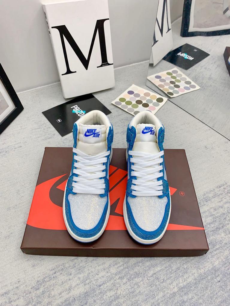Jordan 1 white Blue full diamond custom - vstockx