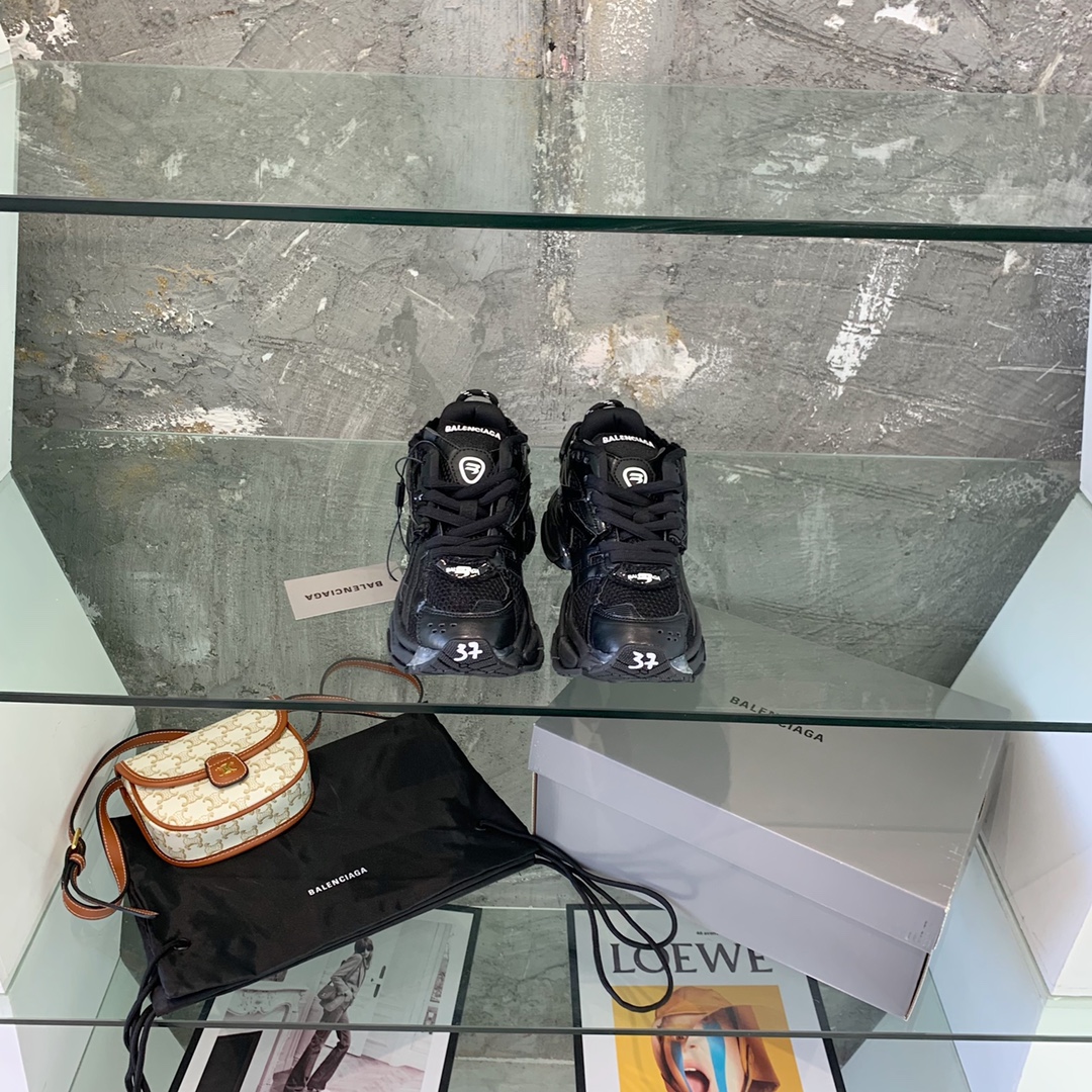 Balenciaga Runner sneaker 7 - vstockx