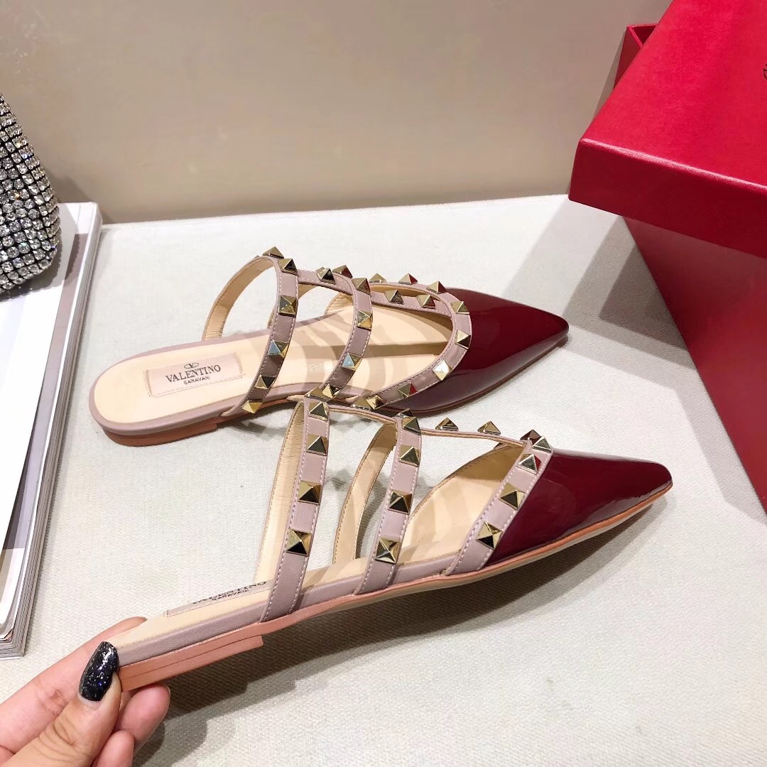 VALENTINO GARAVANI Roman Stud WOMEN 20 - vstockx