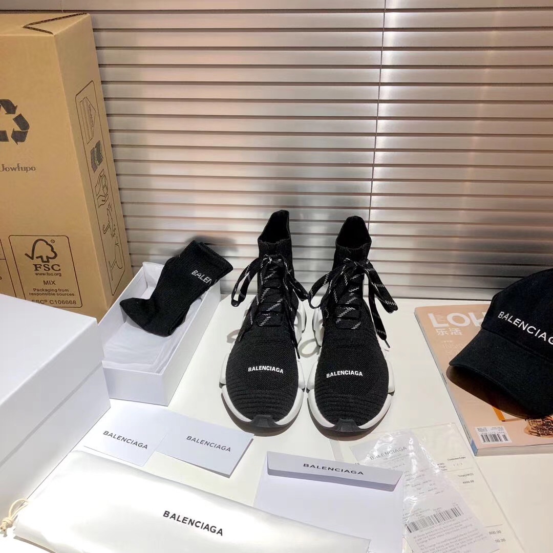 Balenciaga Speed 2.0 Lace Up Black White (W) - vstockx