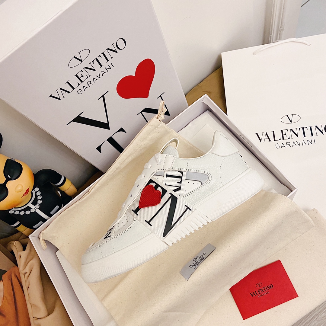 VALENTINO GARAVANI VL7N WOMEN Sneaker 4 - vstockx