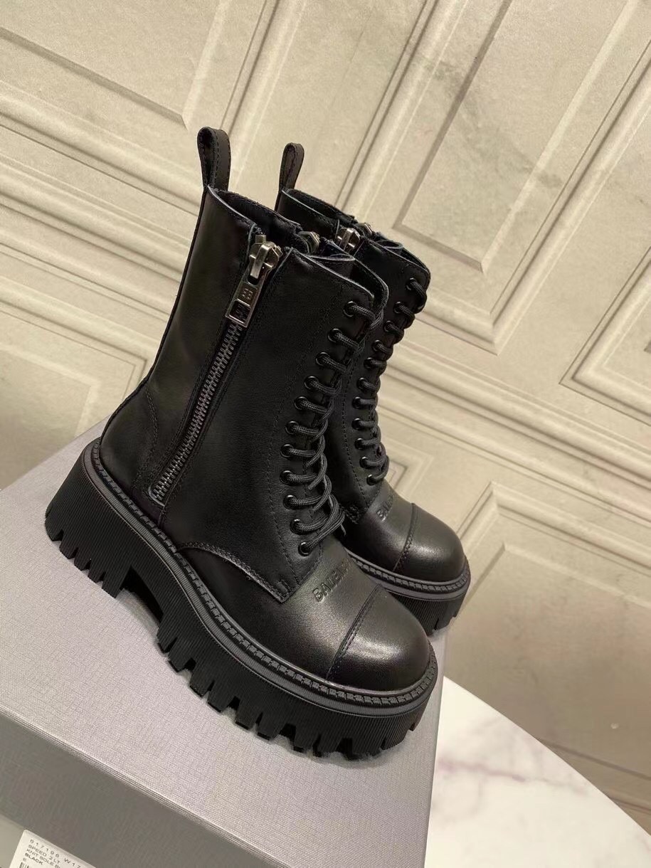 Balenciaga boot women 6 - vstockx