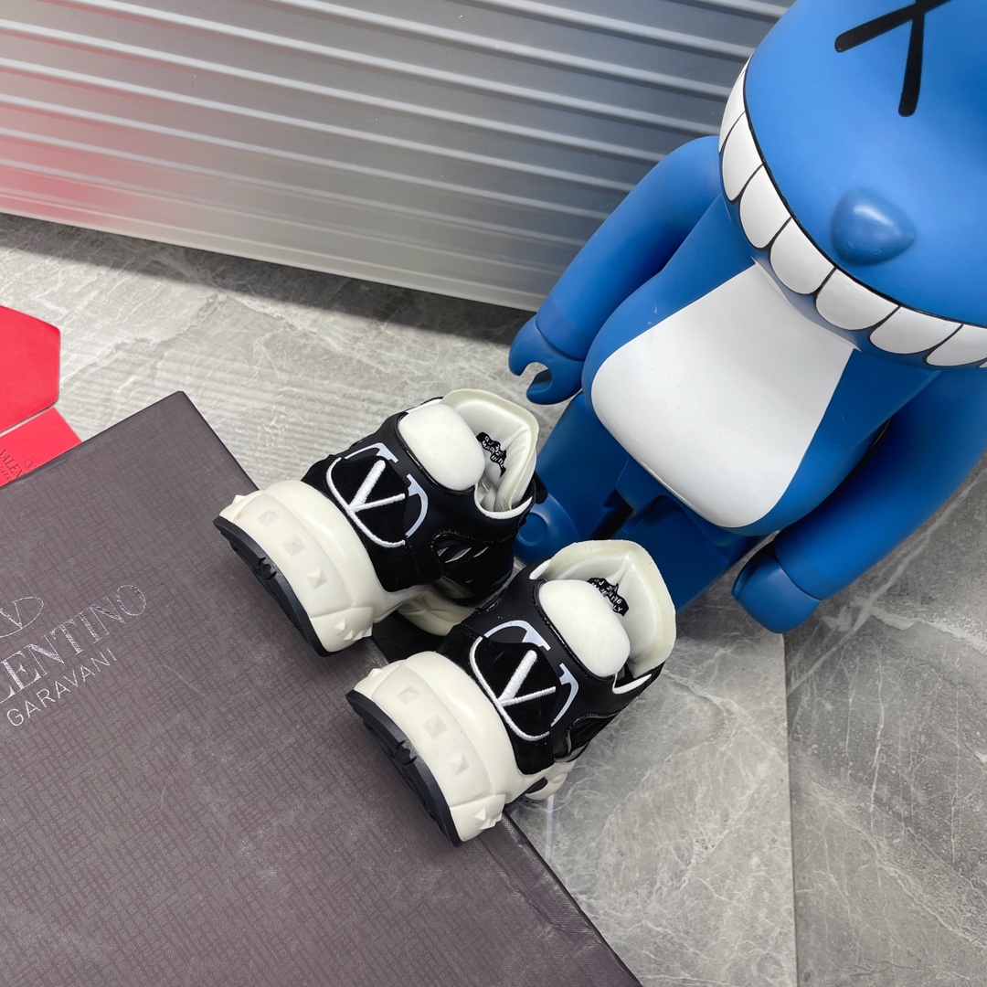 VALENTINO GARAVANI Ready Go Runner Sneaker 2 - vstockx