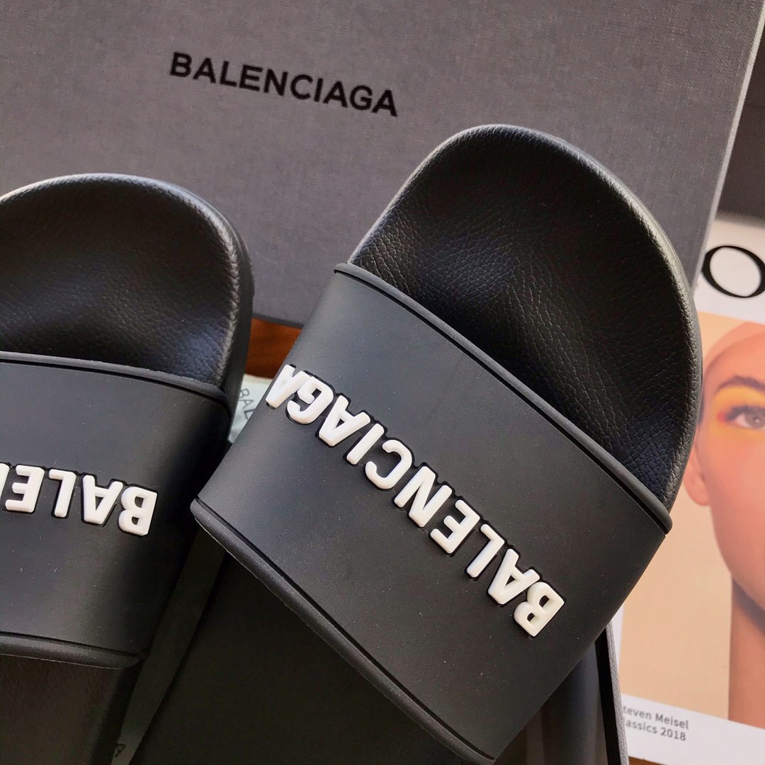 Balenciaga Slides 7 - vstockx