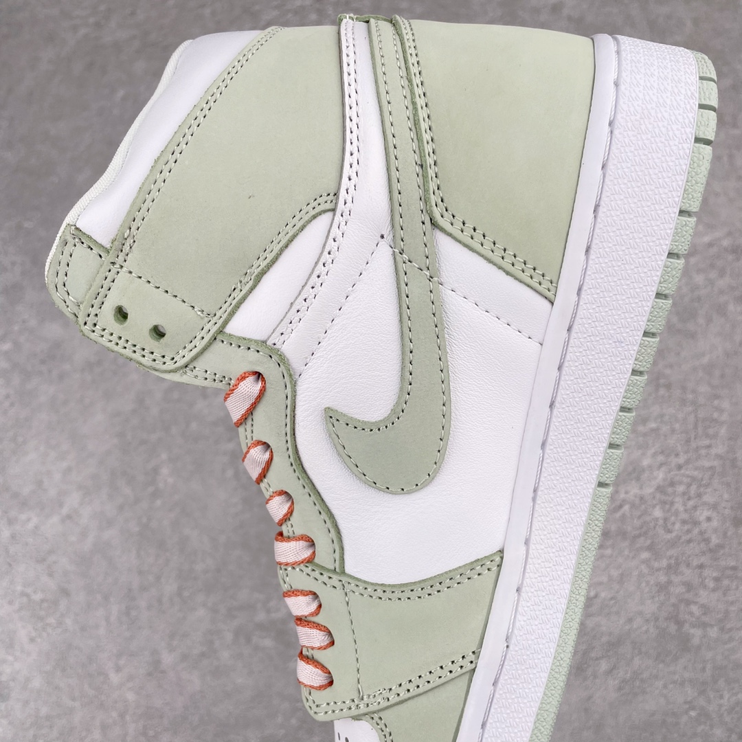 Jordan 1 Retro High OG Seafoam (W) - vstockx