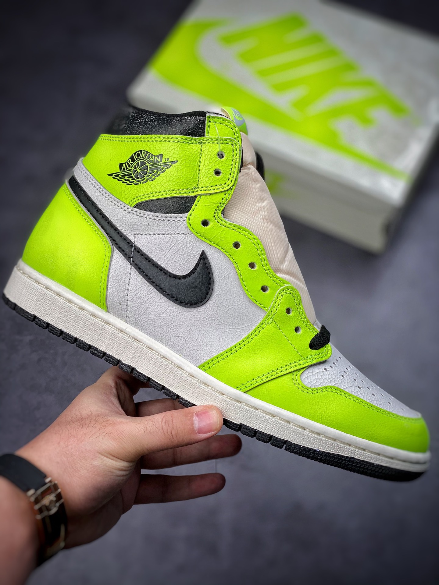 Jordan 1 Retro High OG Visionaire - vstockx