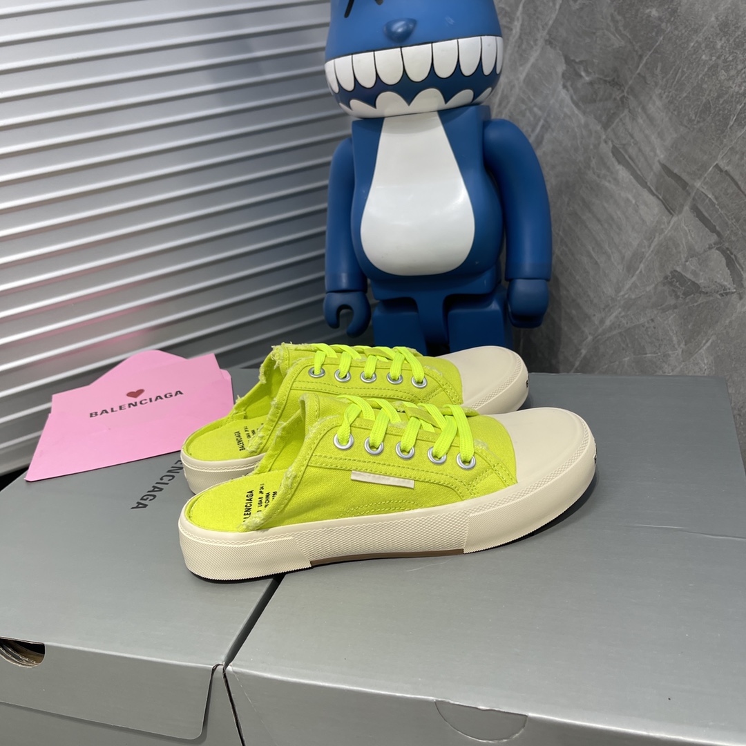 Balenciaga Paris Sneaker 2 - vstockx