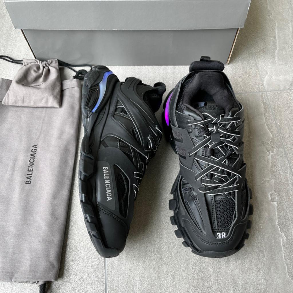 Balenciaga Track LED Black - vstockx