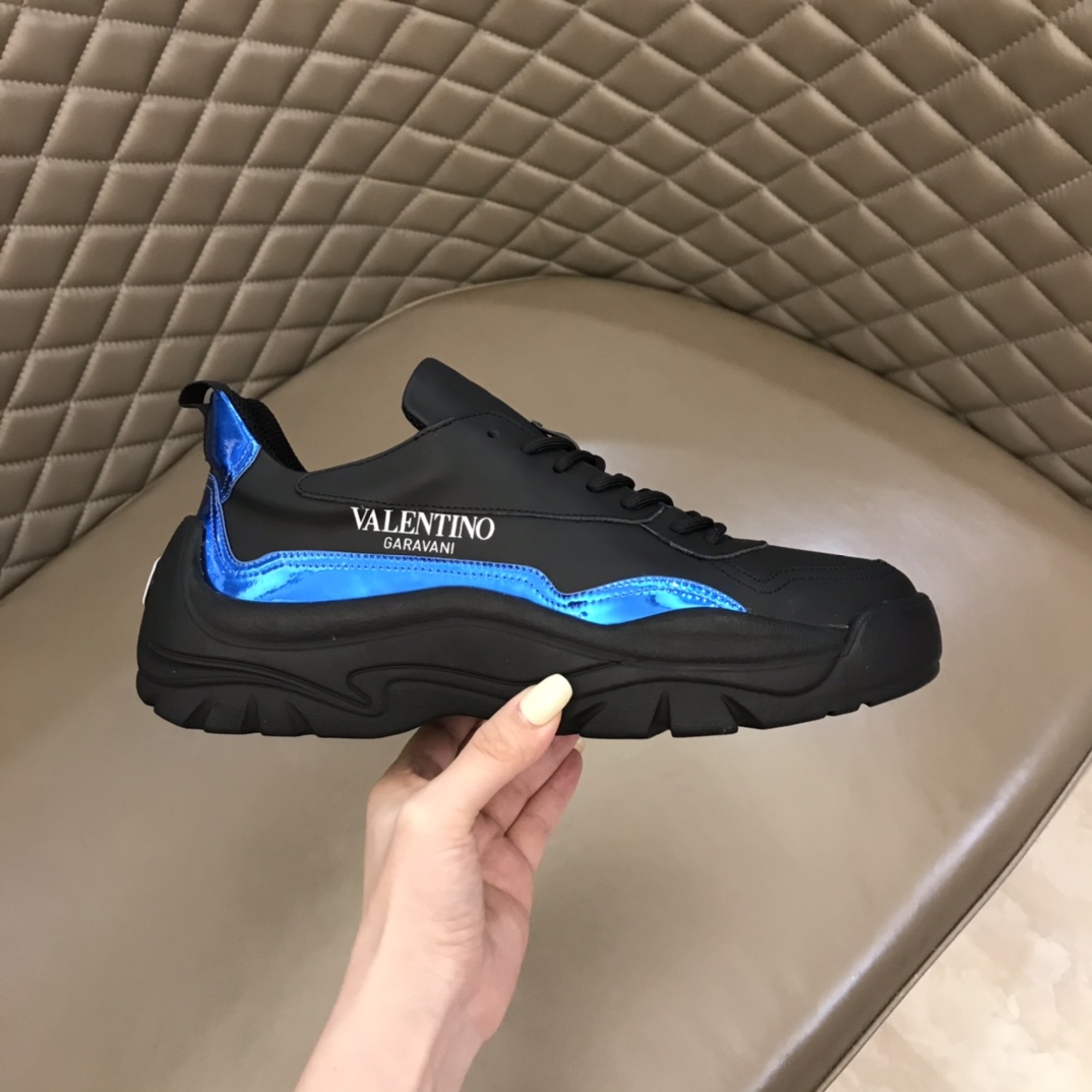 Valentino Garavani Gumboy low-top sneakers 1 - vstockx
