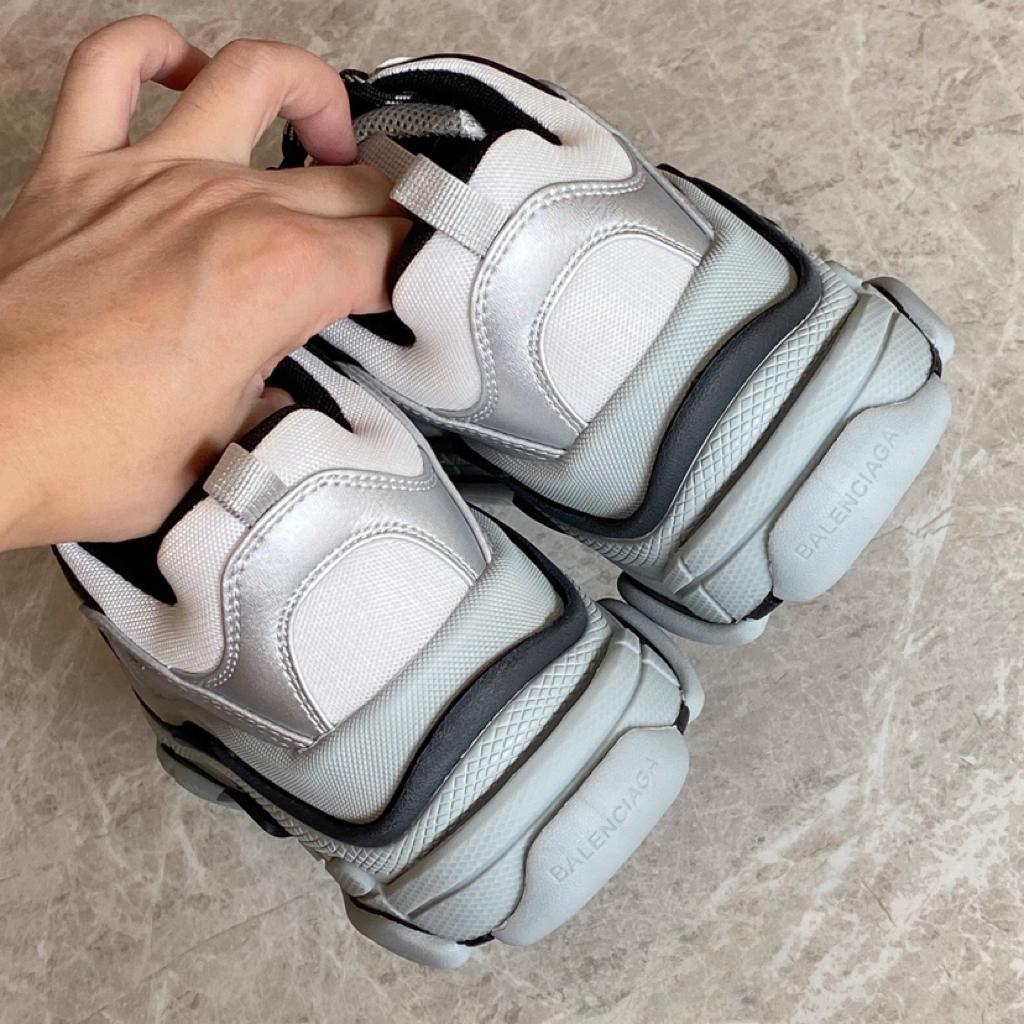 Balenciaga Triple S Grey Metallic - vstockx