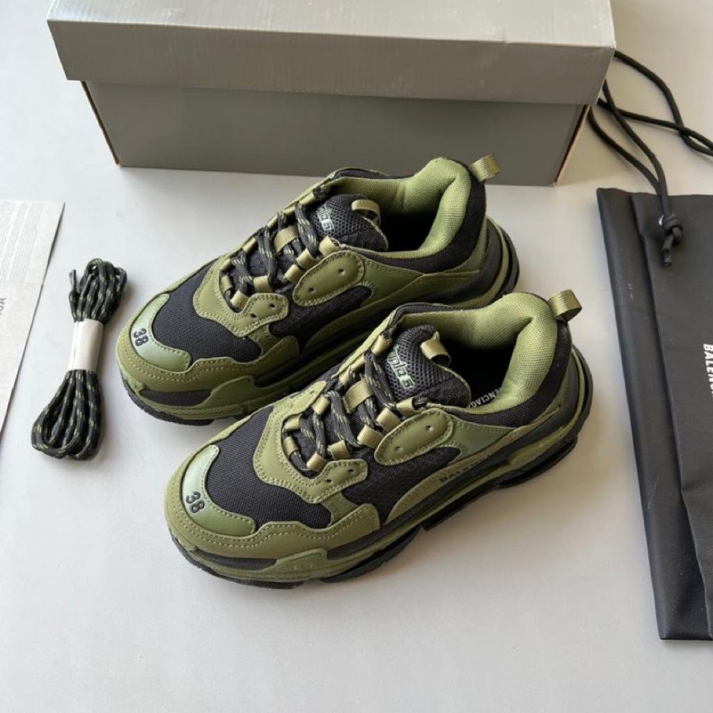 Balenciaga Triple S Dark Green Black - vstockx
