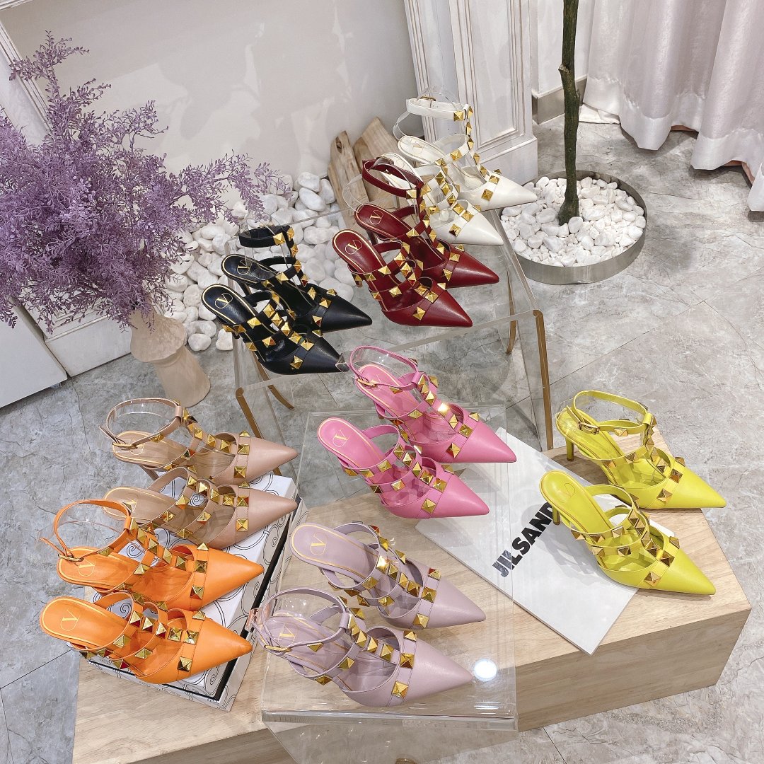 VALENTINO GARAVANI ROMAN STUD WOMEN 12 - vstockx