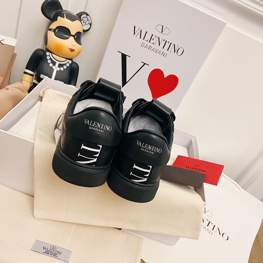 VALENTINO GARAVANI VL7N WOMEN Sneaker 4 - vstockx