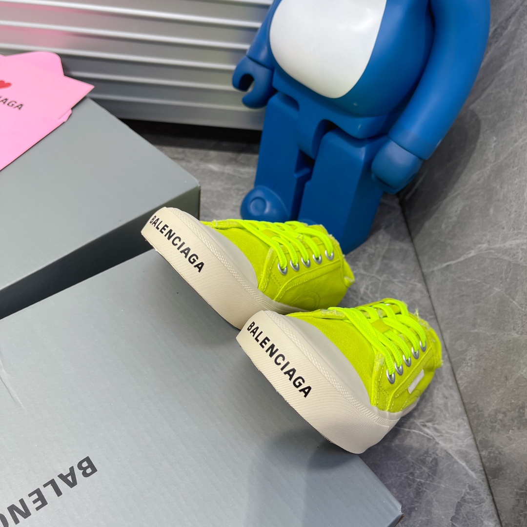 Balenciaga Paris Sneaker 2 - vstockx