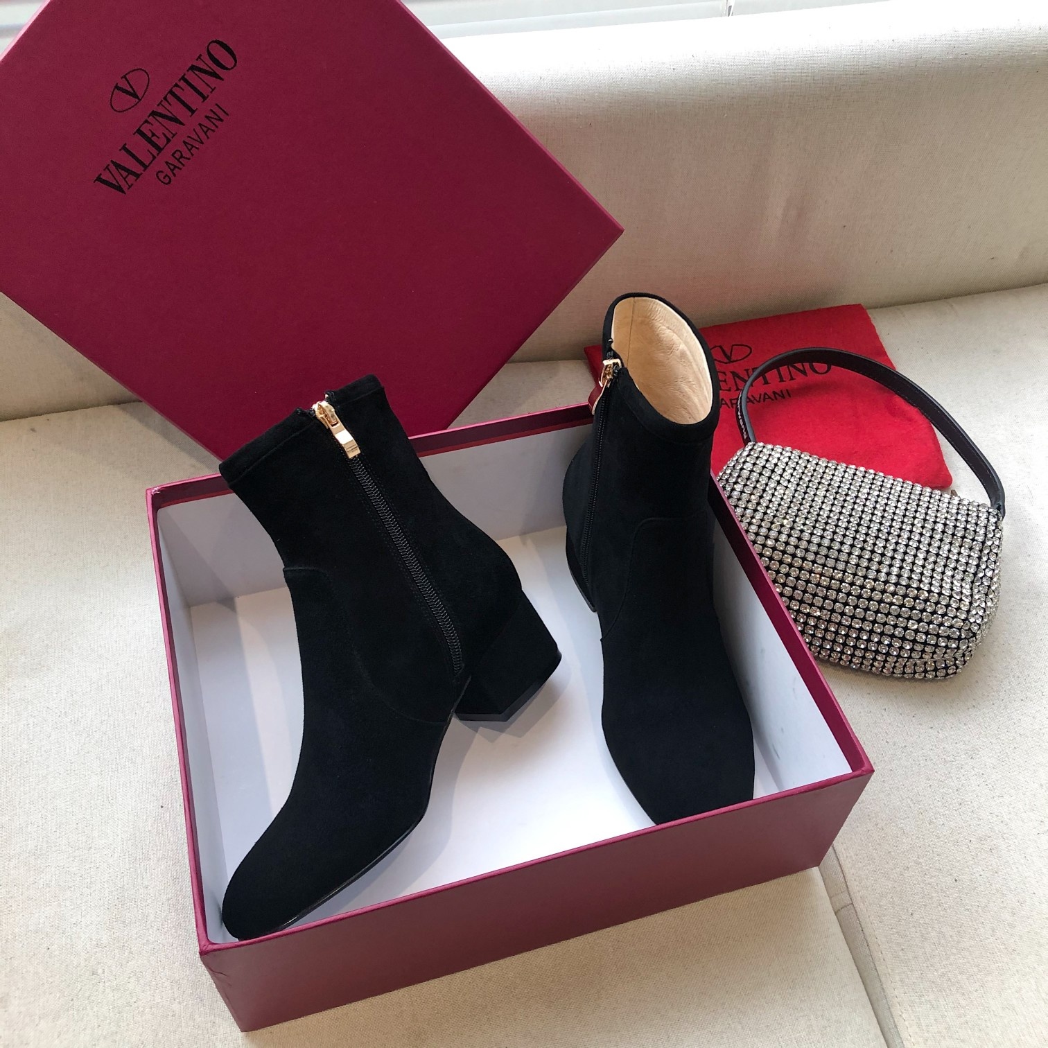 VALENTINO GARAVANI Roman Stud BOOT WOMEN 27 - vstockx