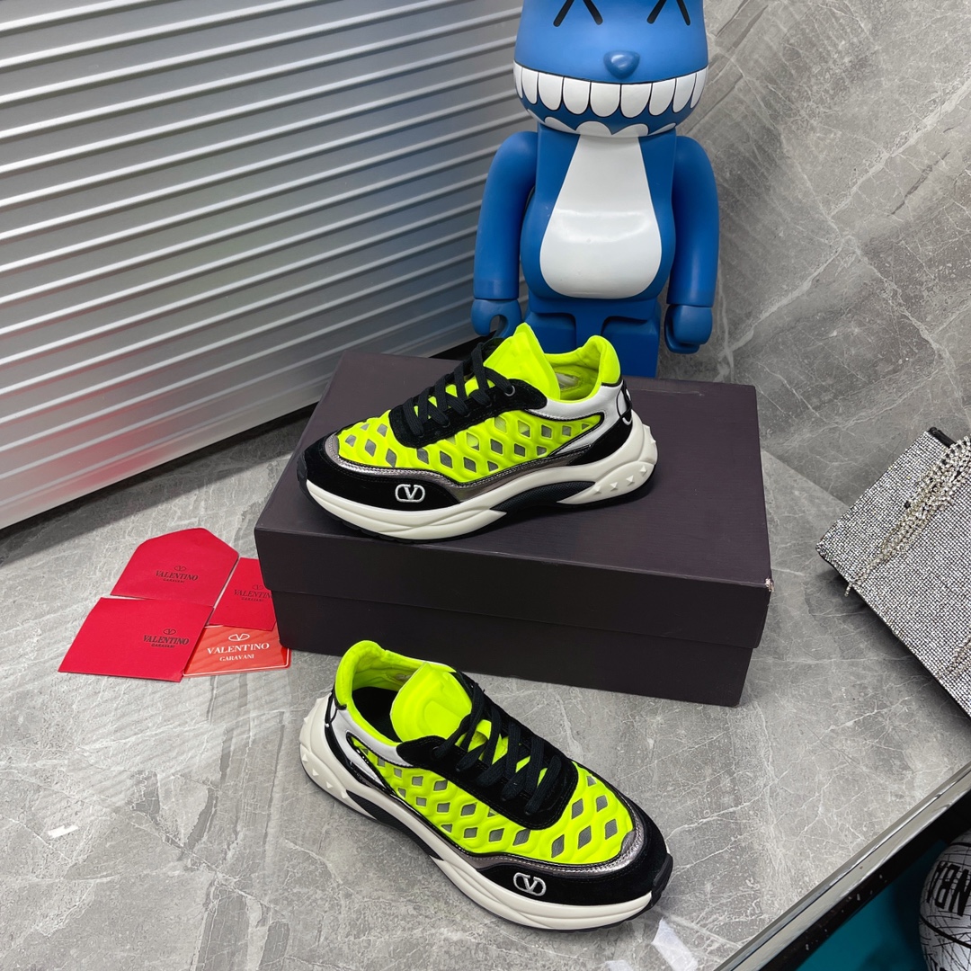 VALENTINO GARAVANI Ready Go Runner Sneaker 2 - vstockx