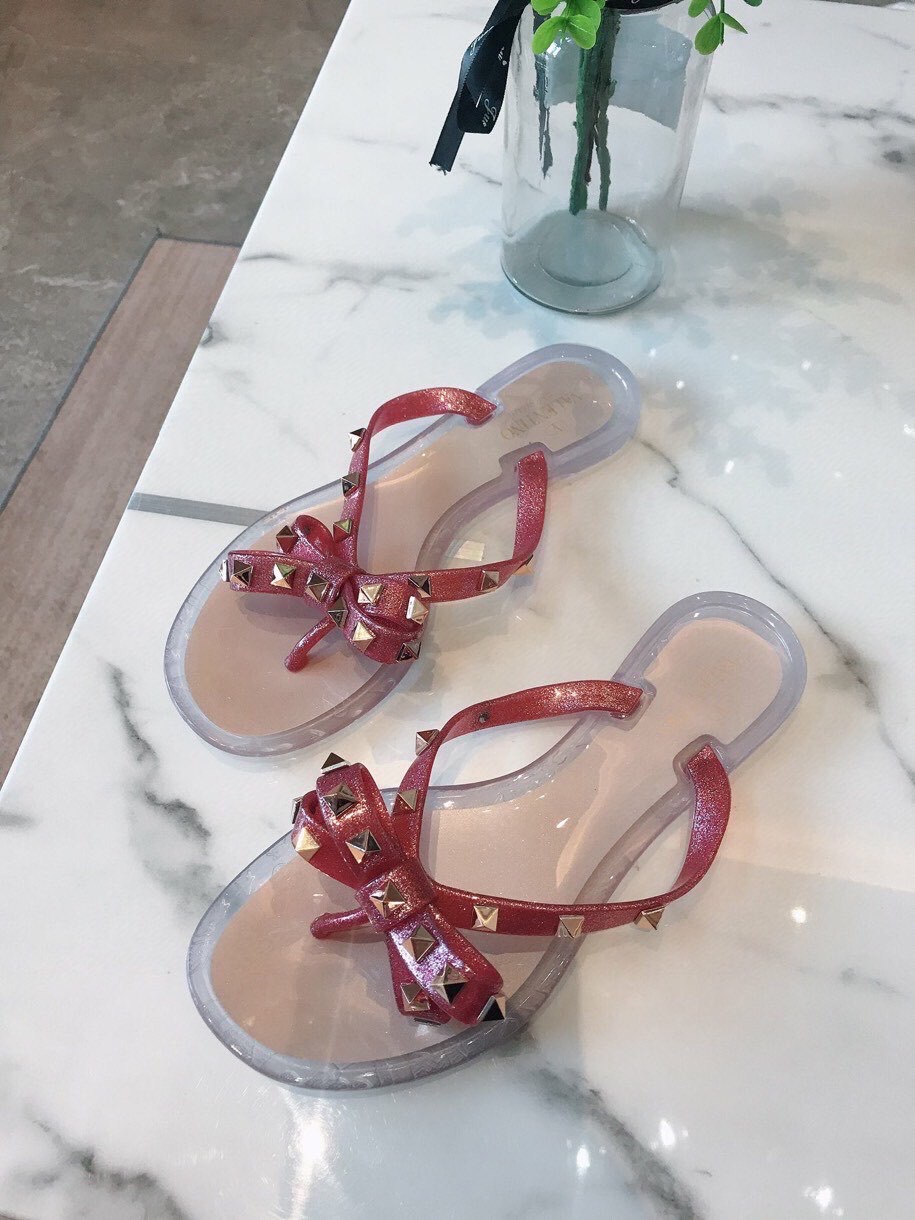 VALENTINO GARAVANI Rockstud WOMEN 35 - vstockx