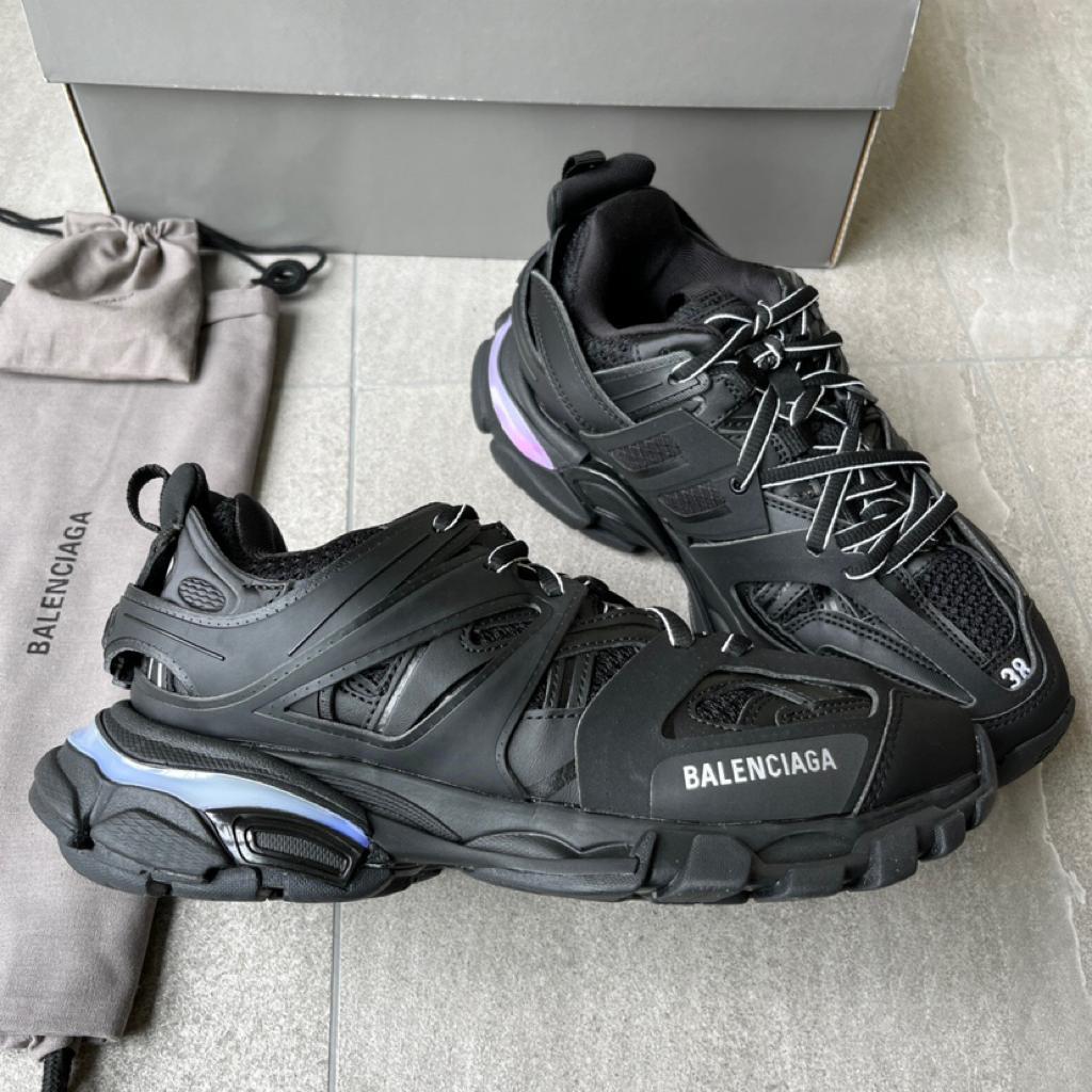Balenciaga Track LED Black - vstockx