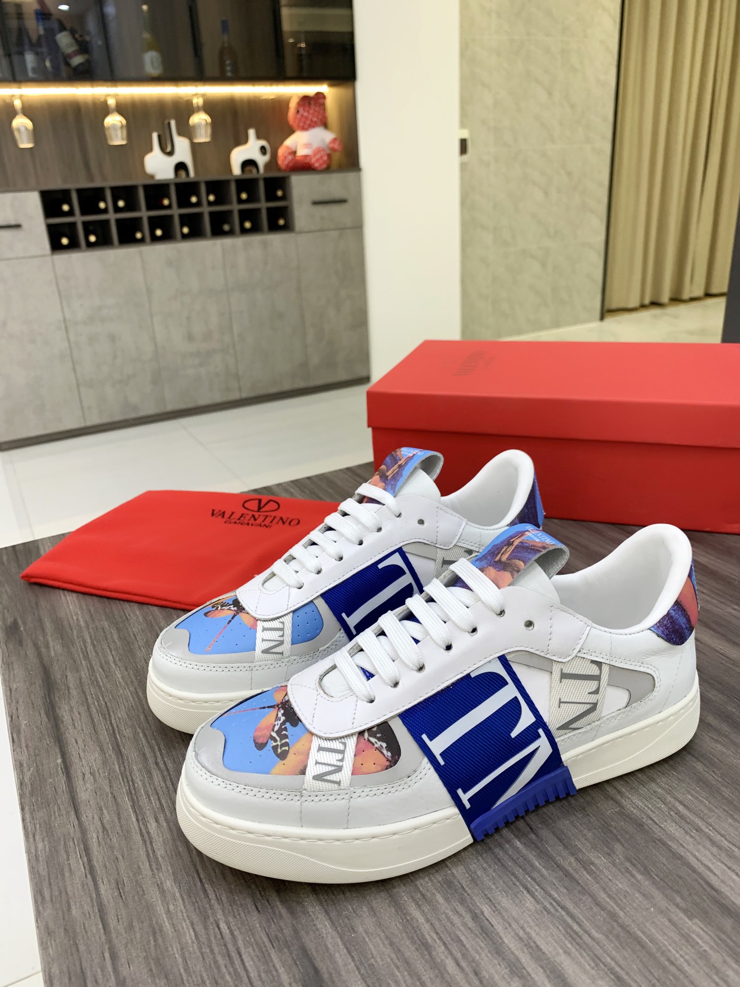 Valentino Garavani VL7N low-top sneakers 1 - vstockx