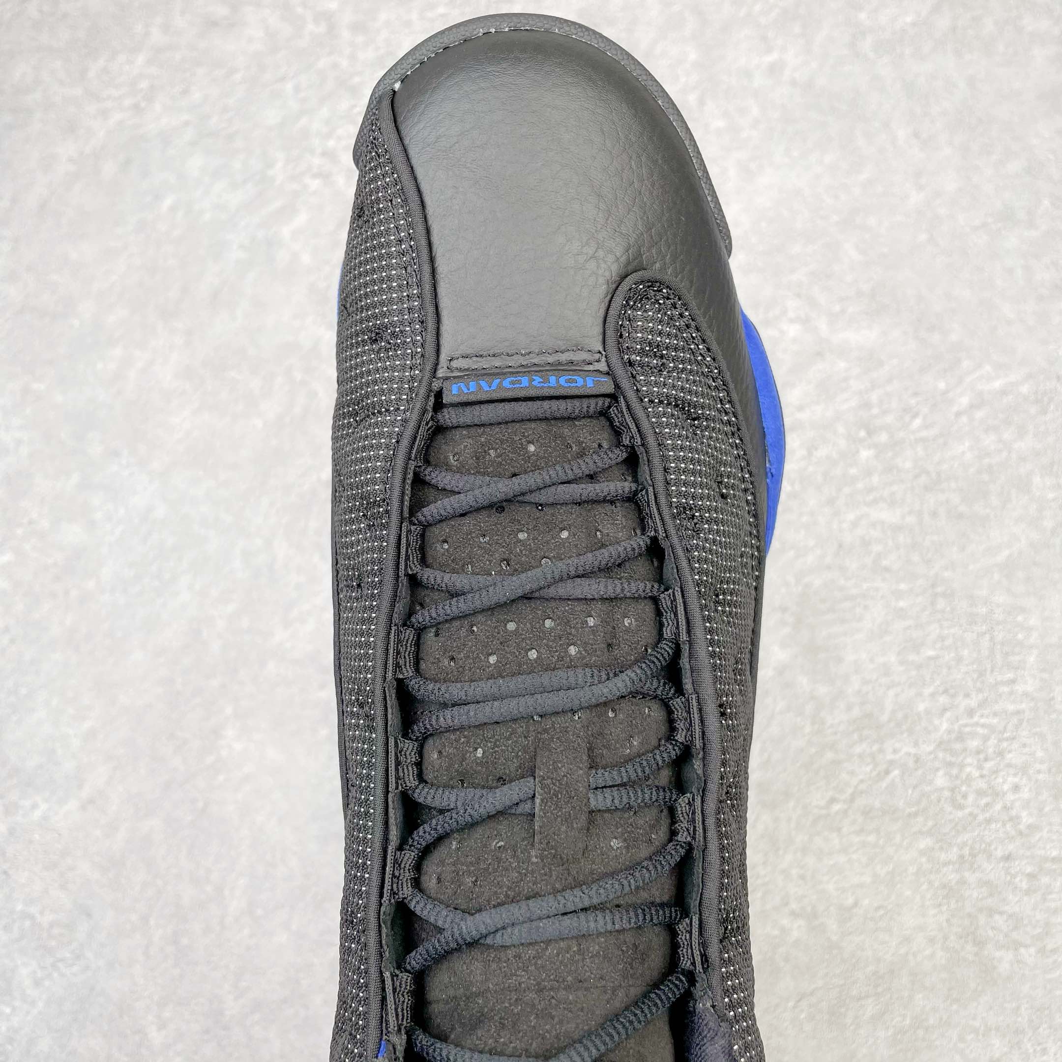 Jordan 13 Retro Black Hyper Royal - vstockx