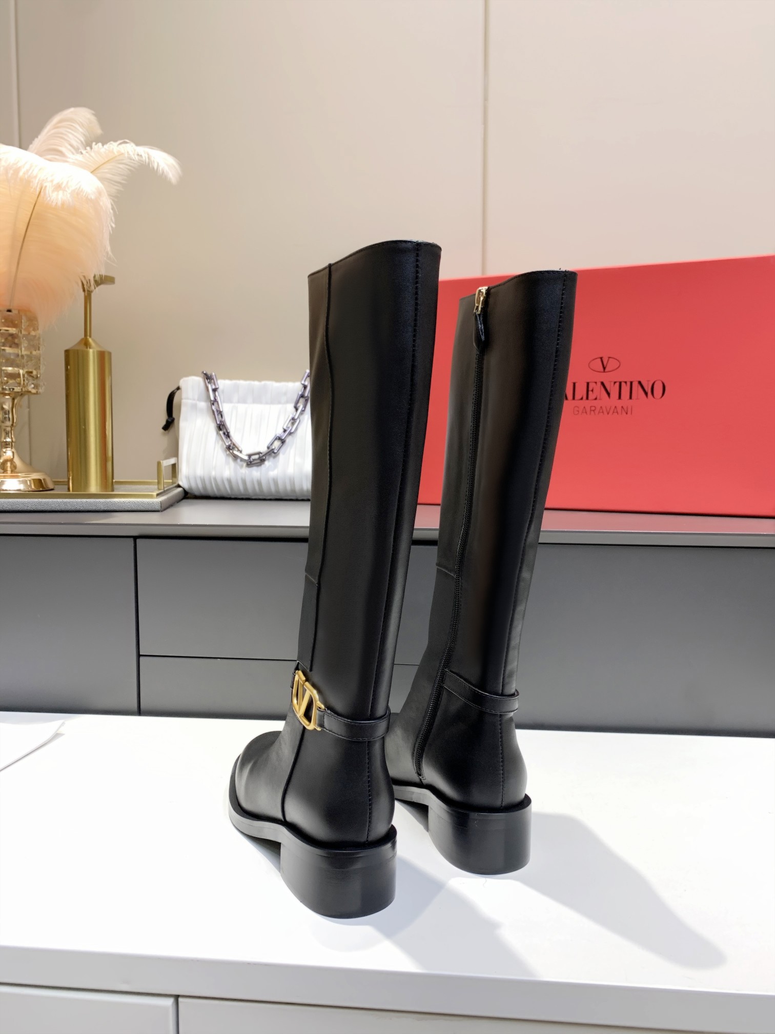 VALENTINO GARAVANI Roman Stud BOOT WOMEN 25 - vstockx