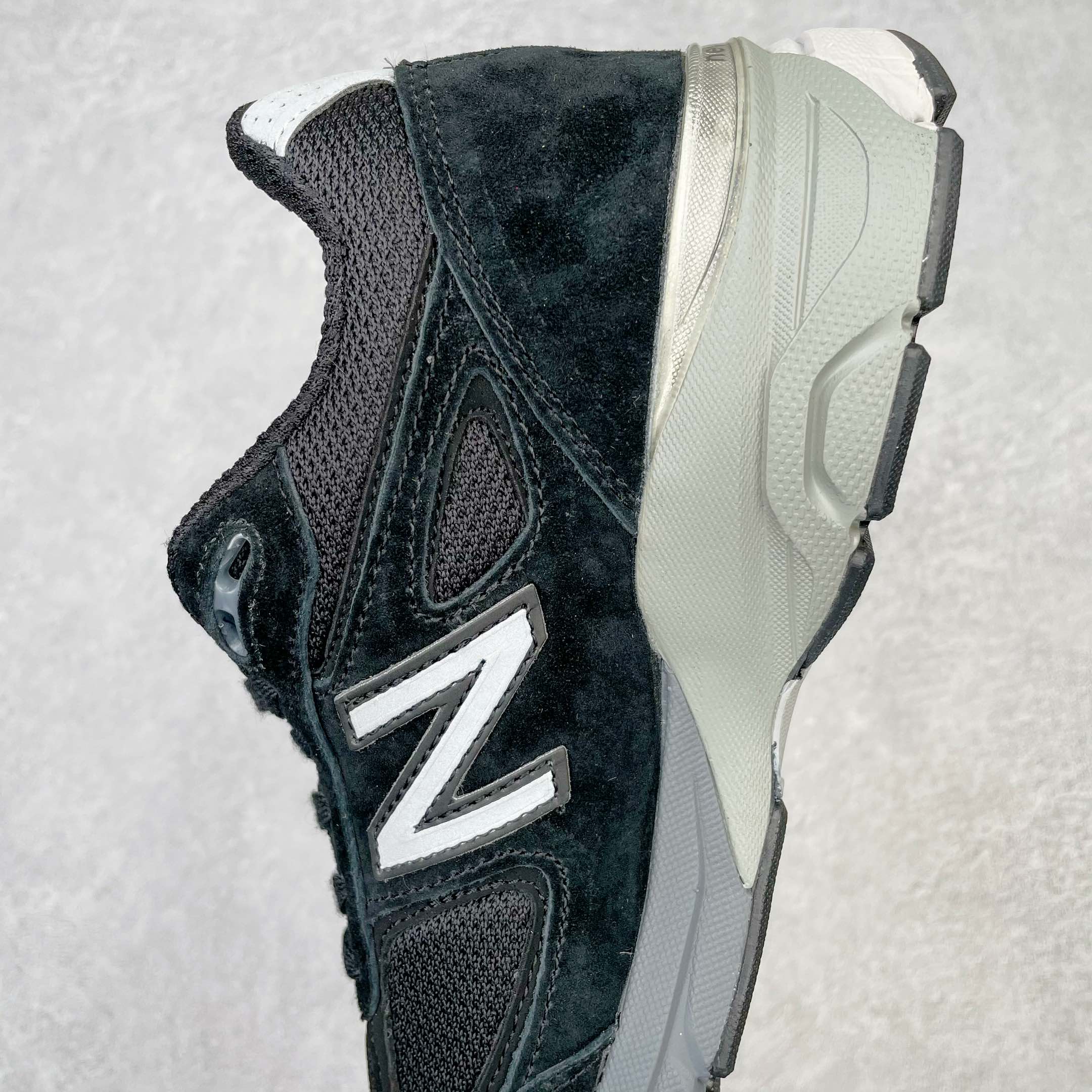 New Balance 990 Sneaker 7 - vstockx