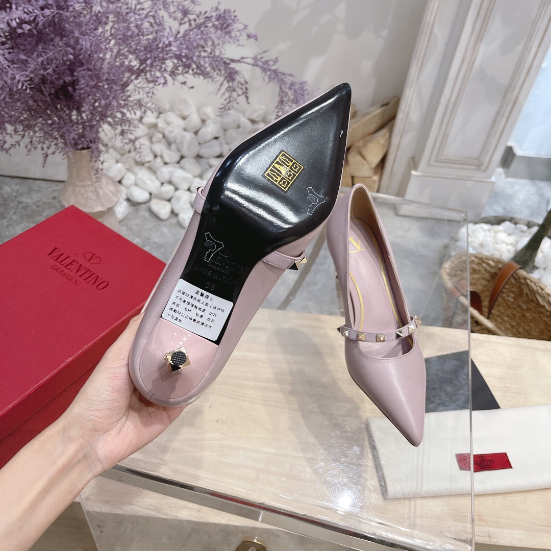 VALENTINO GARAVANI Roman Stud WOMEN 16 - vstockx