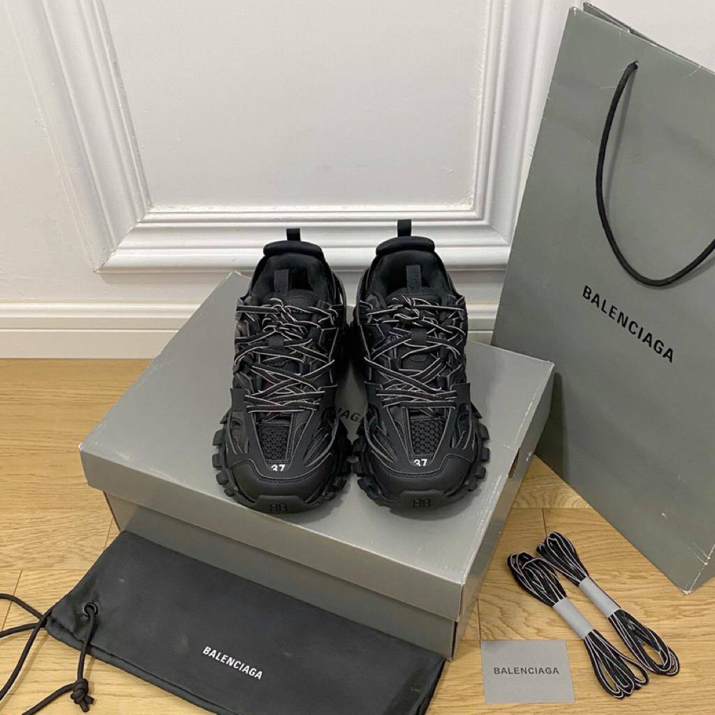 Balenciaga Track Black - vstockx